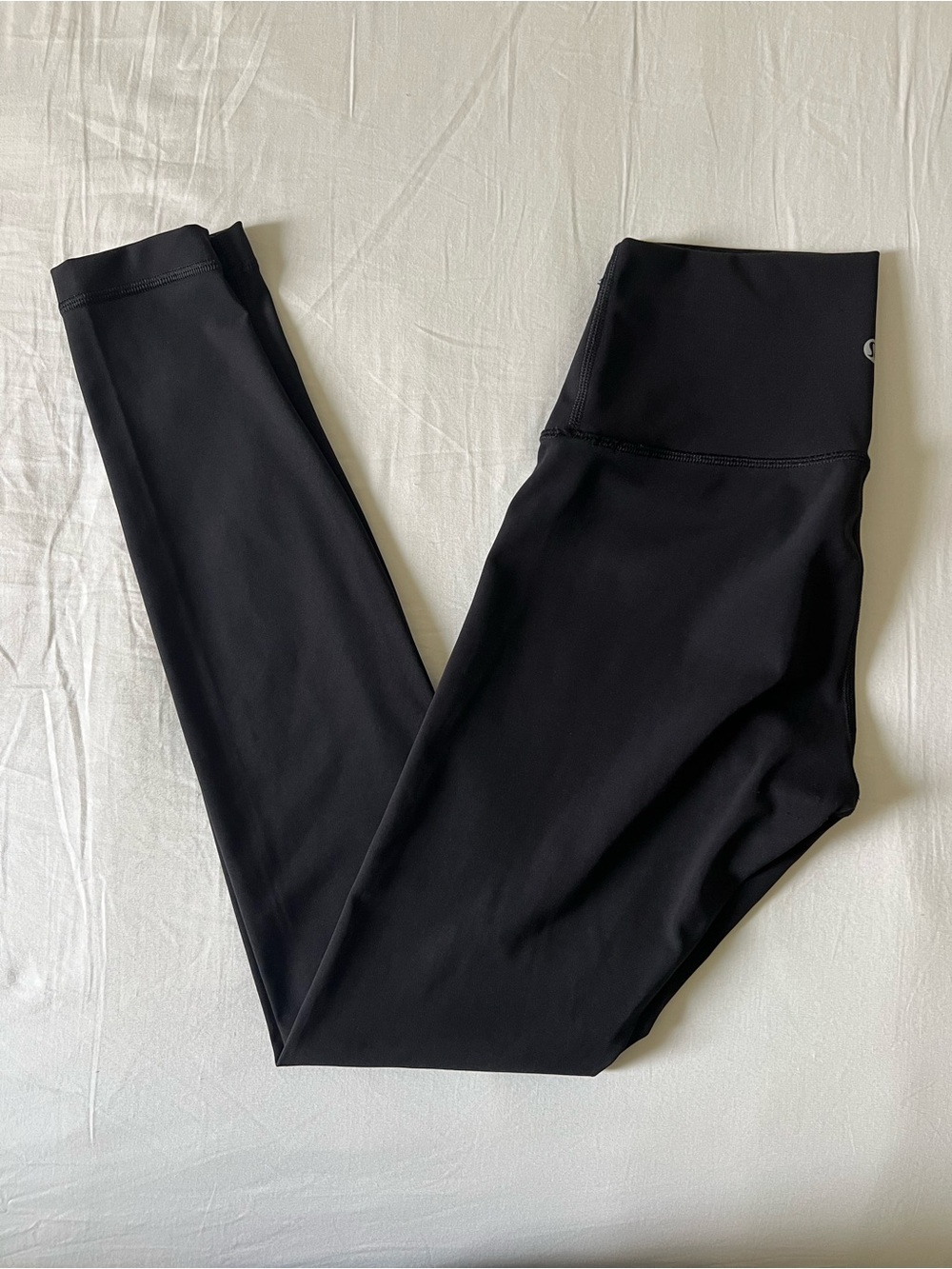 Lululemon Wunder Under High-Rise Tight 28" - Size 4